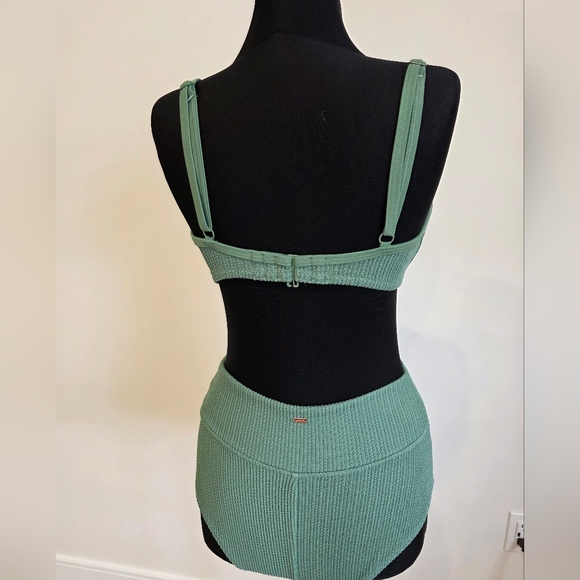 NWOT PINK Victoria's secret Bikini high waisted Bottom M & top S-DD green - Picture 15 of 17